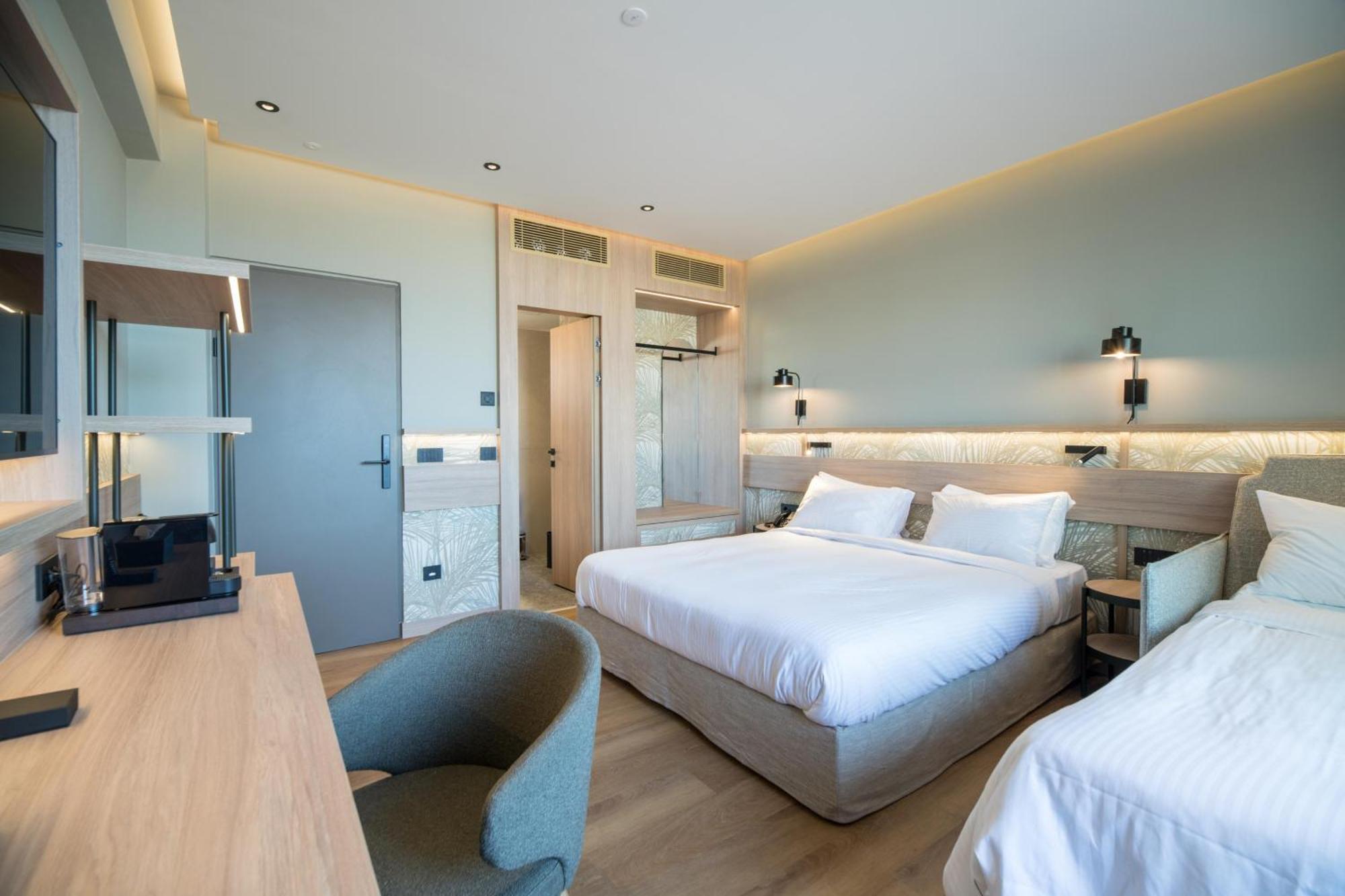 Senseana Sea Side Resort & Aquadventure 阿纳利普西 外观 照片