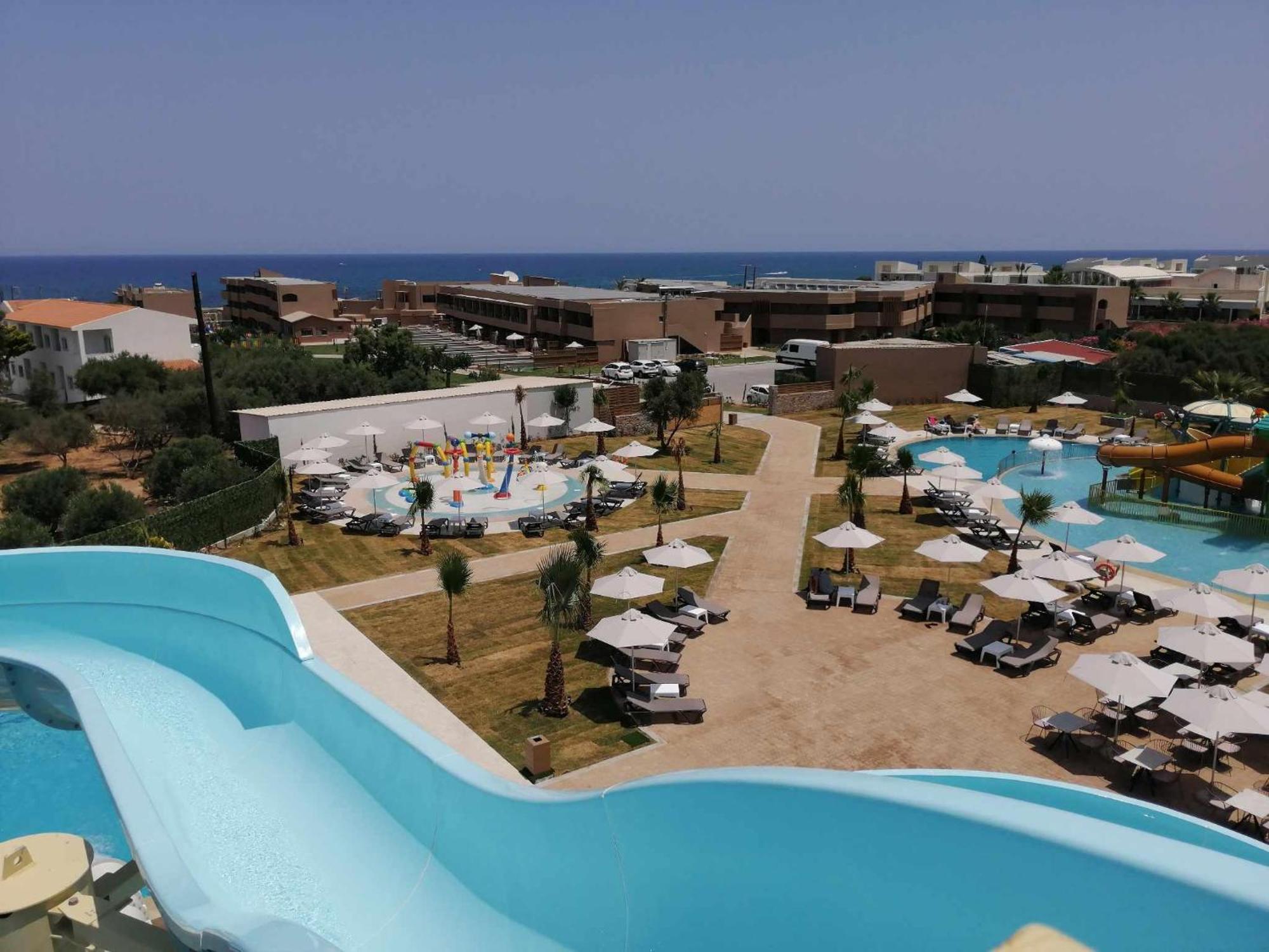 Senseana Sea Side Resort & Aquadventure 阿纳利普西 外观 照片