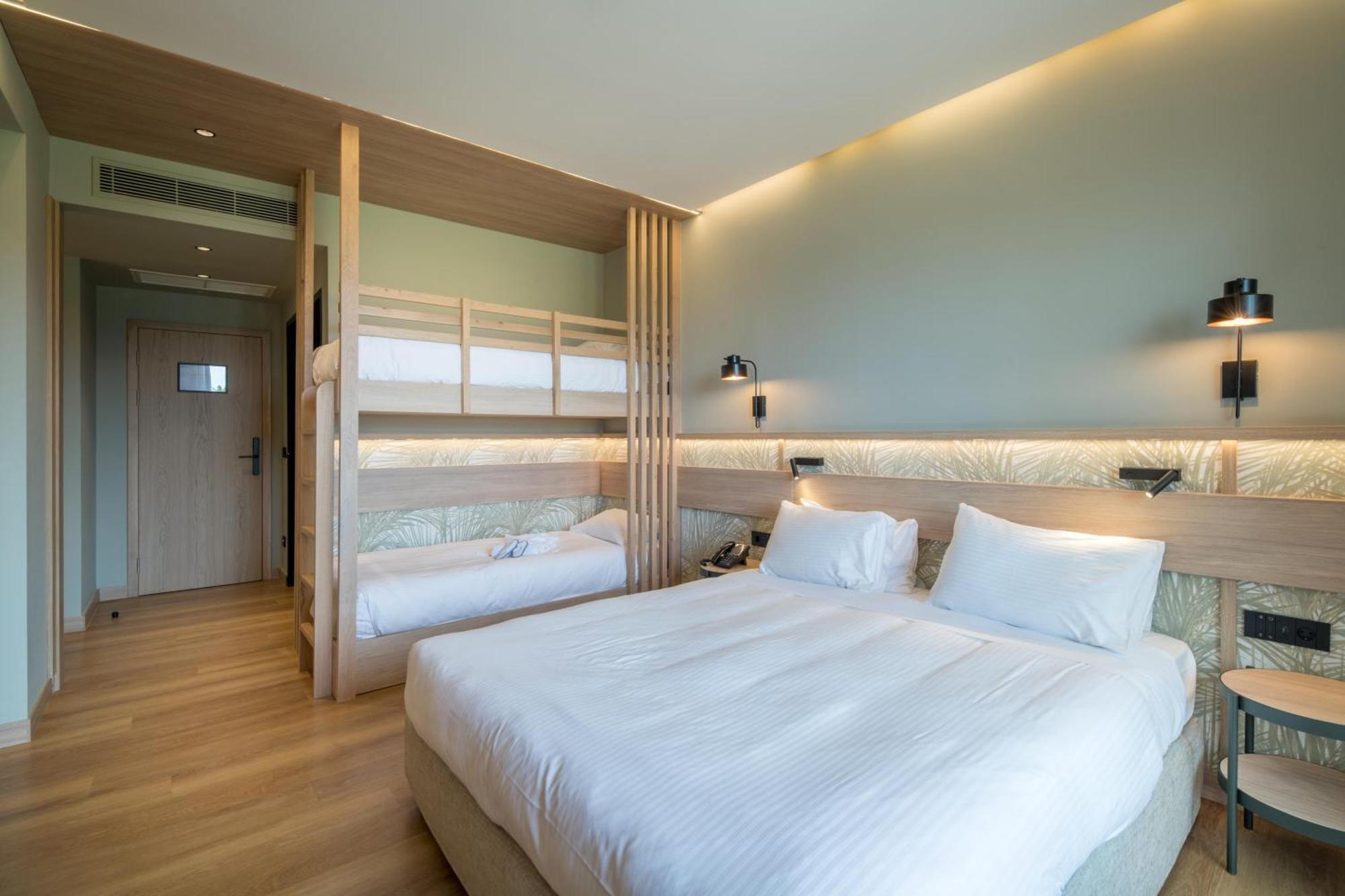 Senseana Sea Side Resort & Aquadventure 阿纳利普西 外观 照片